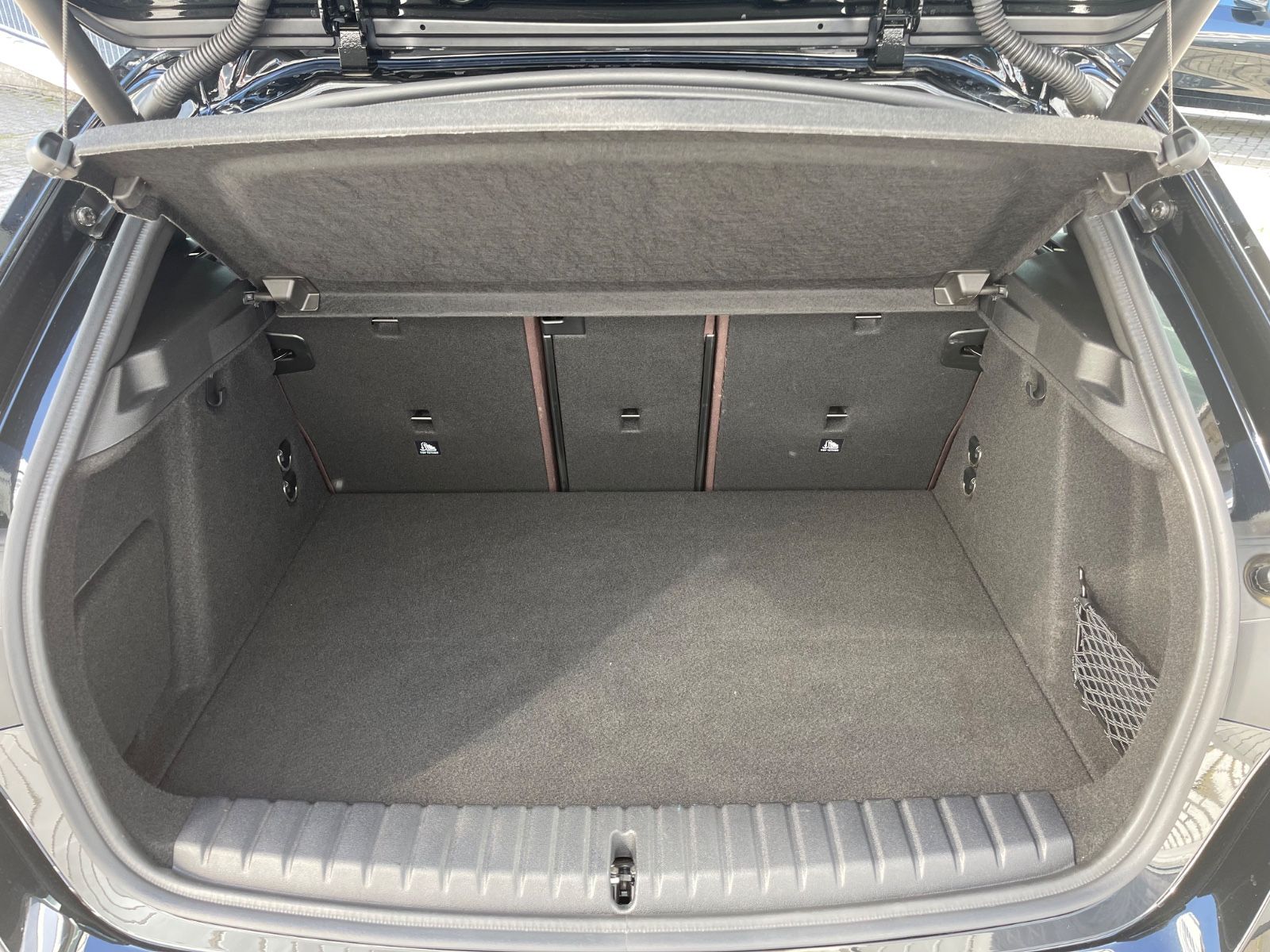 Fahrzeugabbildung BMW 120i M-Sport,NAVI,Head UP,LED uvm.