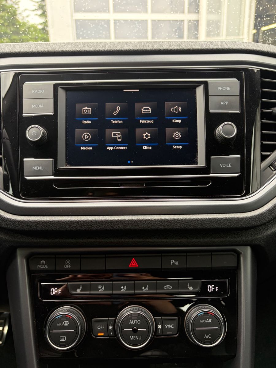 Fahrzeugabbildung Volkswagen T-Roc Cabriolet R-Line