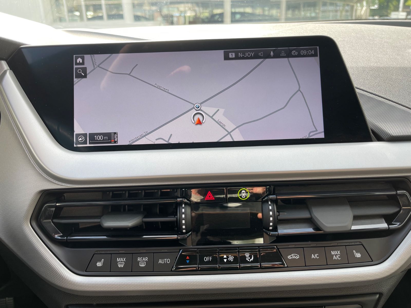 Fahrzeugabbildung BMW 116 i Limousine