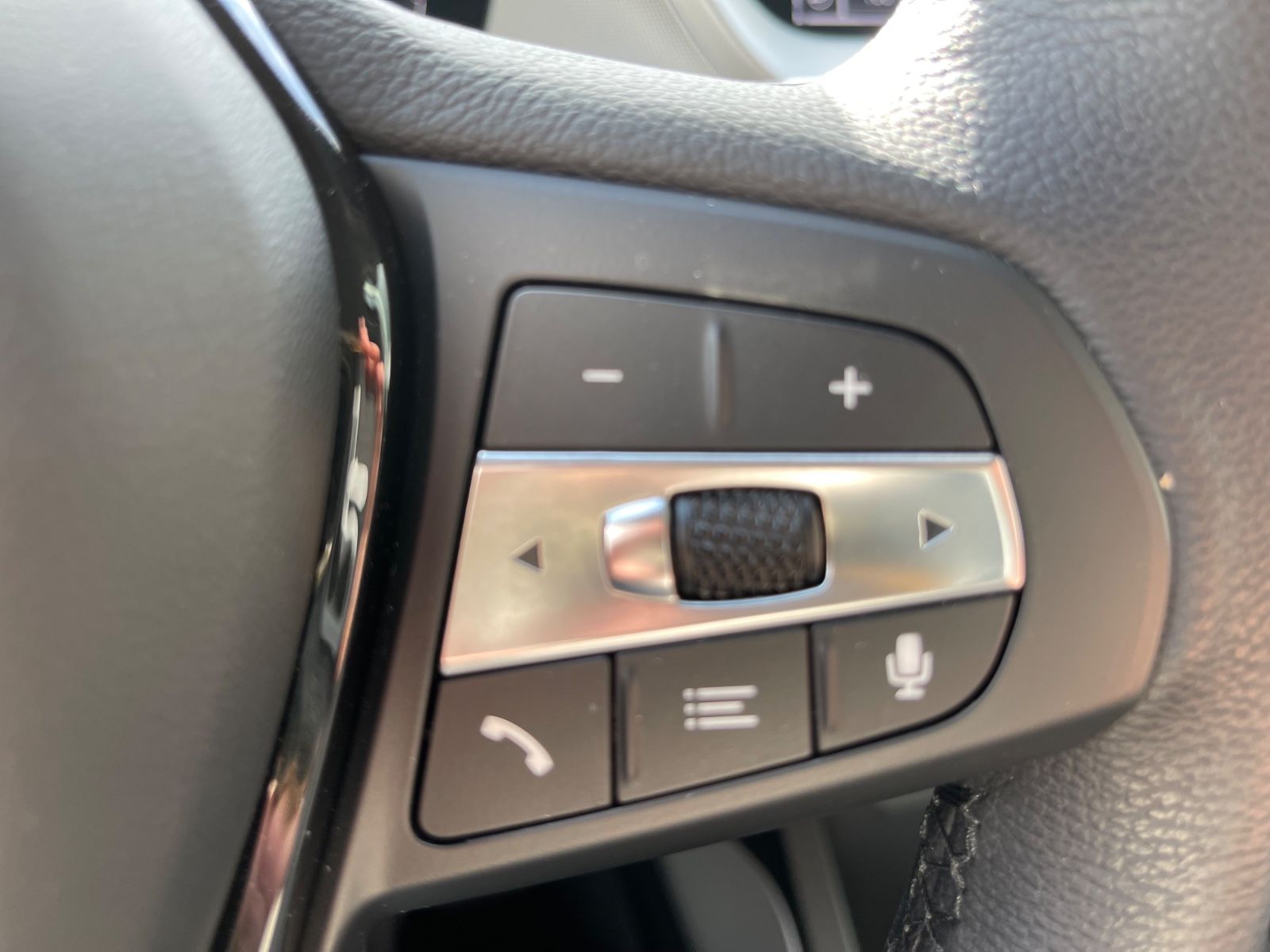 Fahrzeugabbildung BMW 116 i Limousine