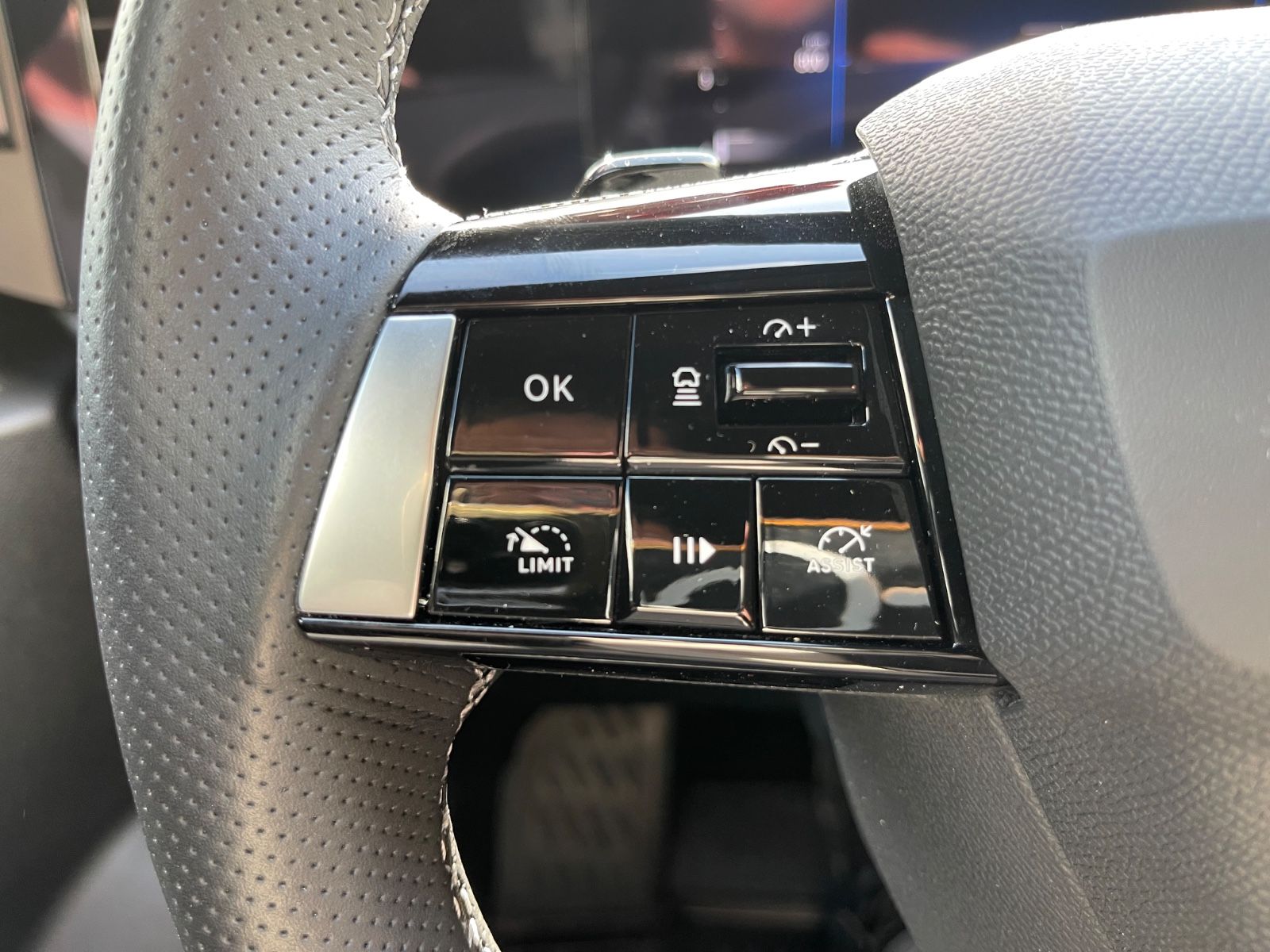 Fahrzeugabbildung Opel Astra L Sports Tourer GS