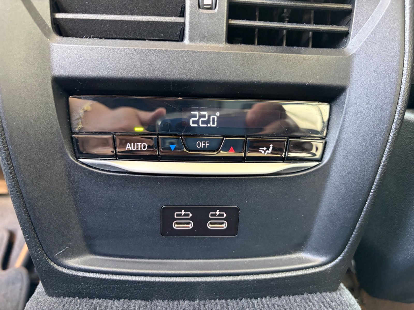 Fahrzeugabbildung BMW 320 d Touring Sport Line