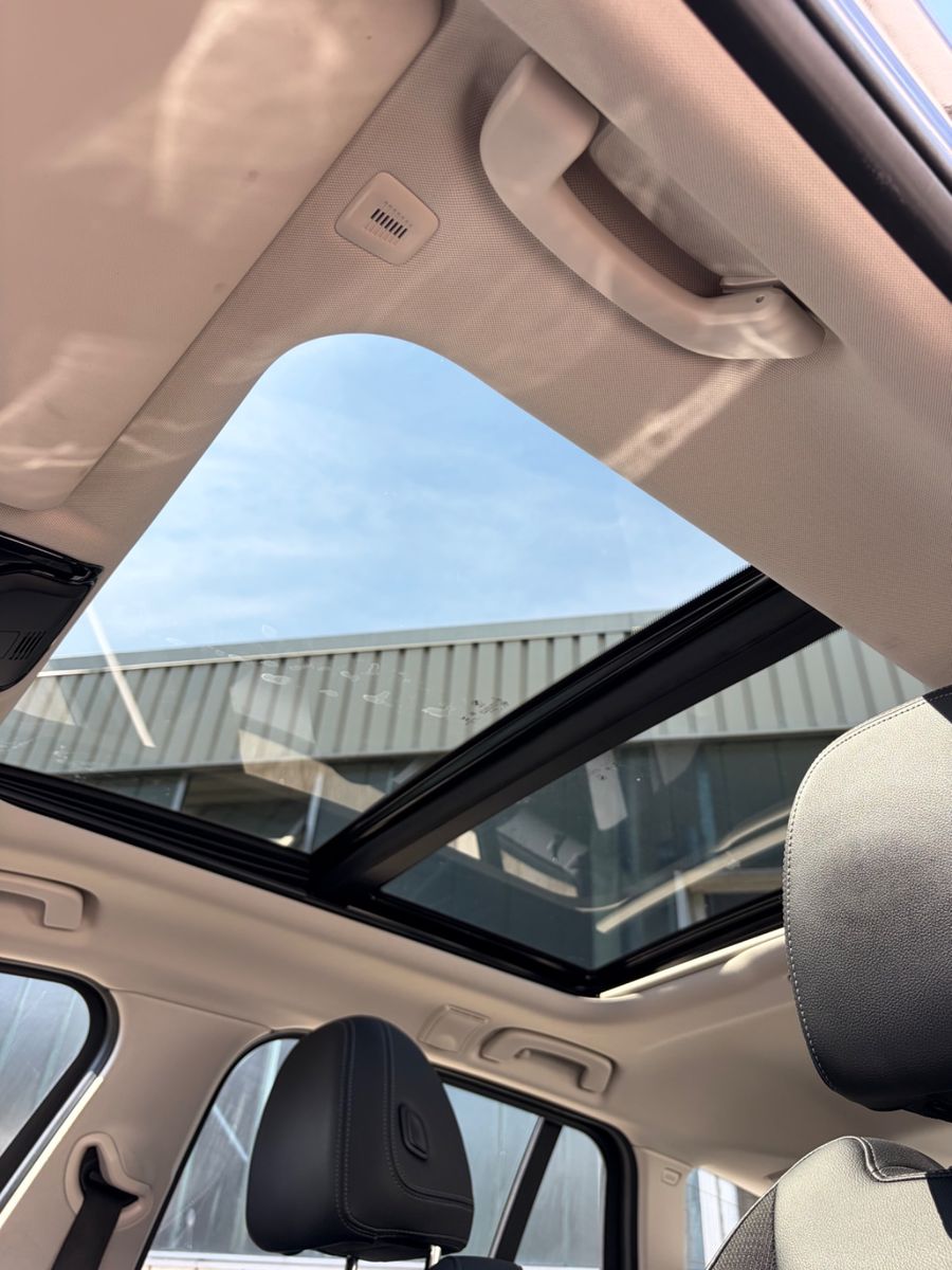 Fahrzeugabbildung BMW 320 d Touring Sport Line