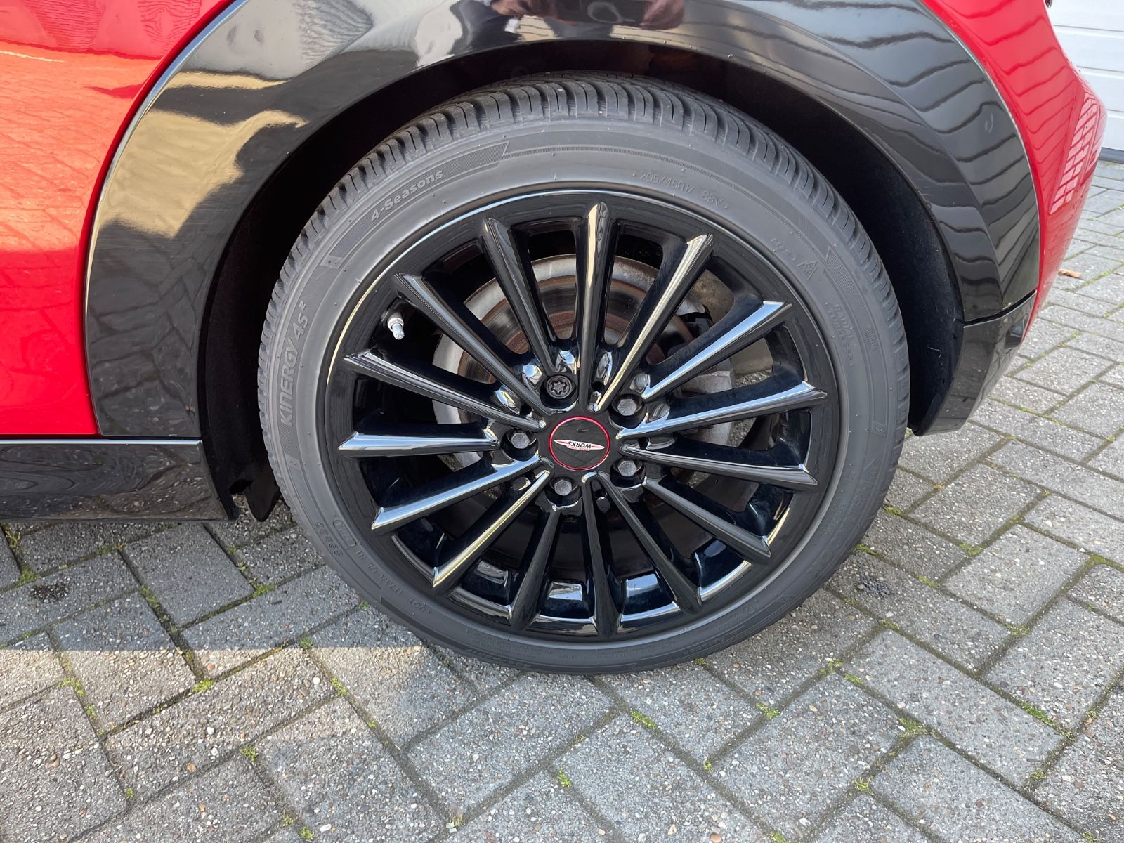 Fahrzeugabbildung MINI MINI COOPER