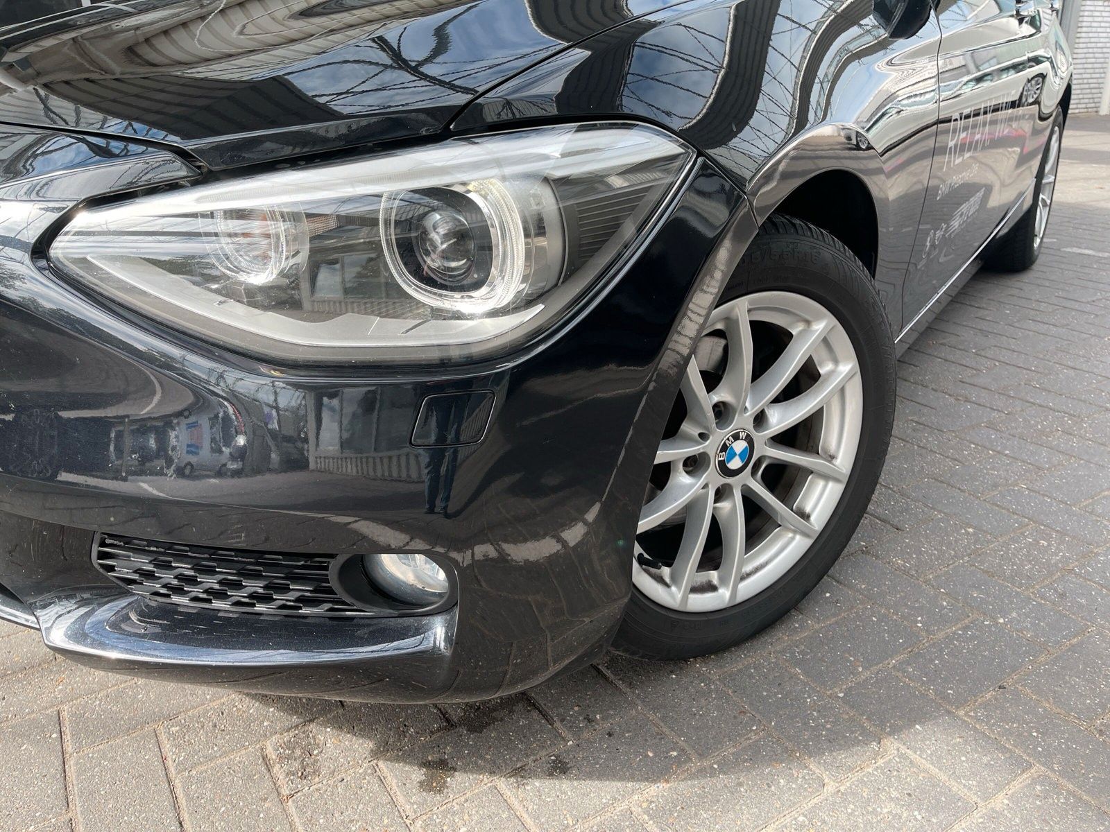 Fahrzeugabbildung BMW 116 i Limousine