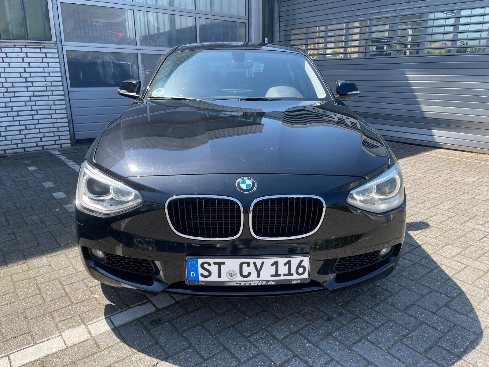 Fahrzeugabbildung BMW 116 i Limousine