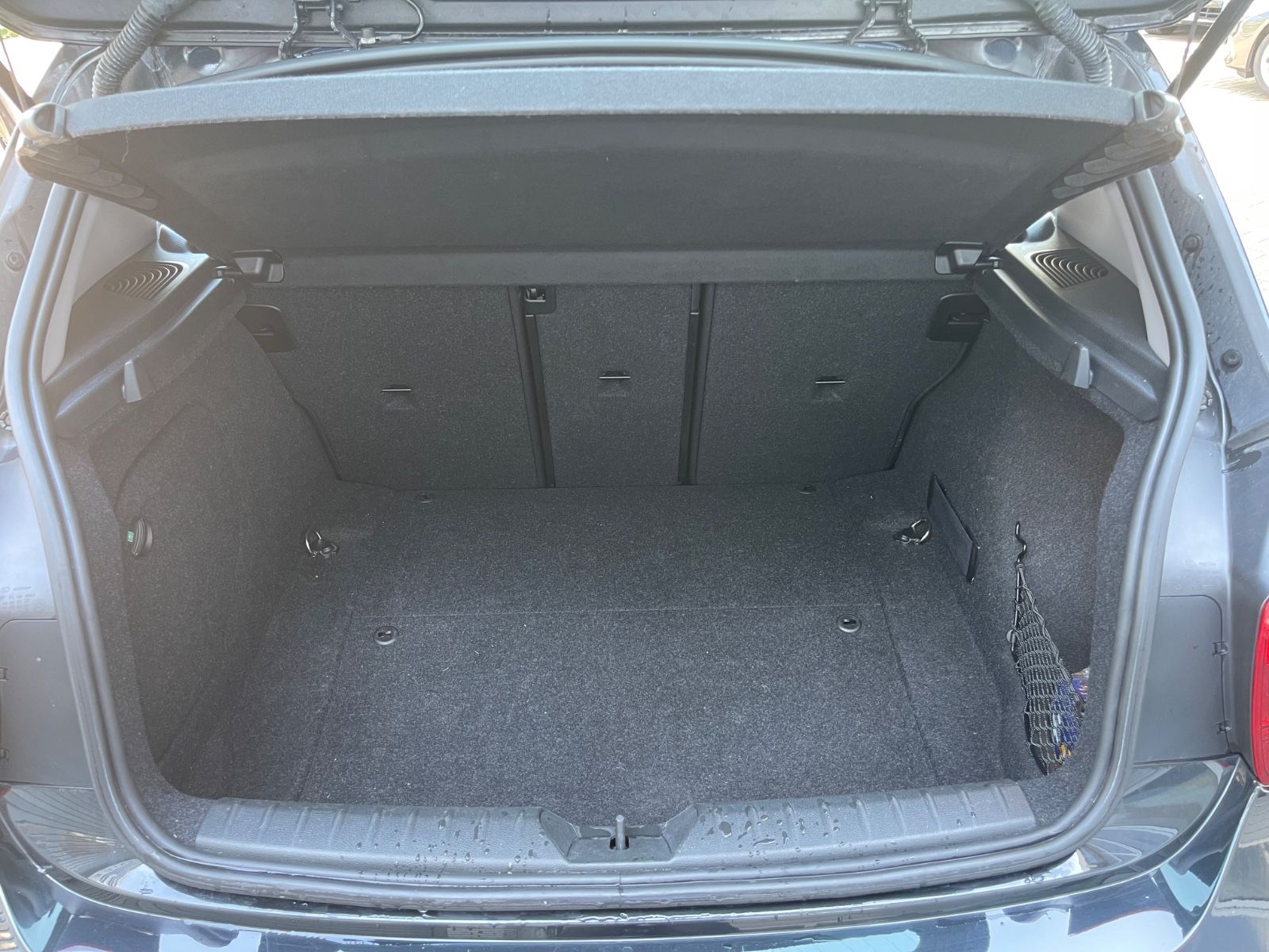 Fahrzeugabbildung BMW 116 i Limousine