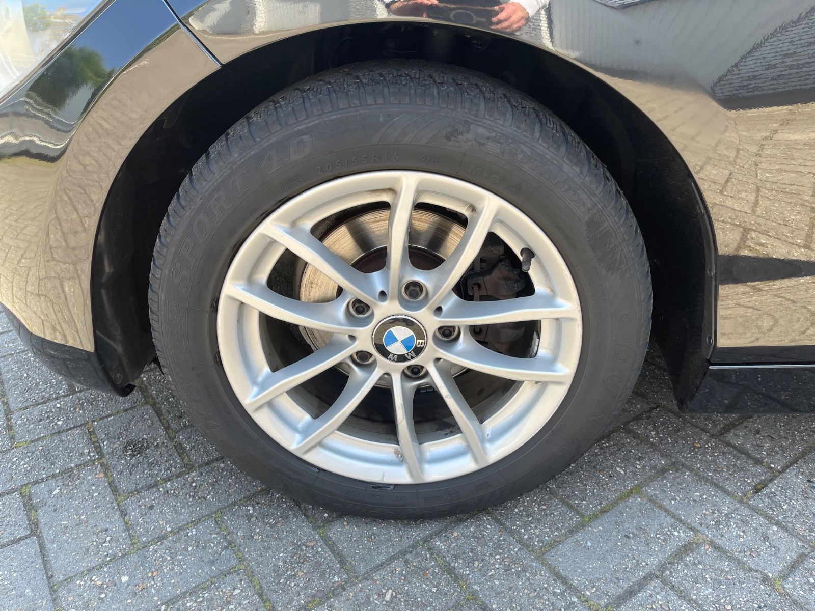 Fahrzeugabbildung BMW 116 i Limousine