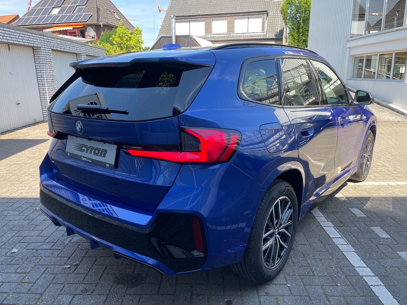 Fahrzeugabbildung BMW X1 20 i sDrive M Sport