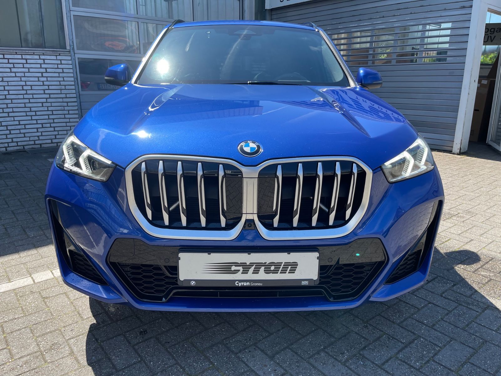 Fahrzeugabbildung BMW X1 20 i sDrive M Sport
