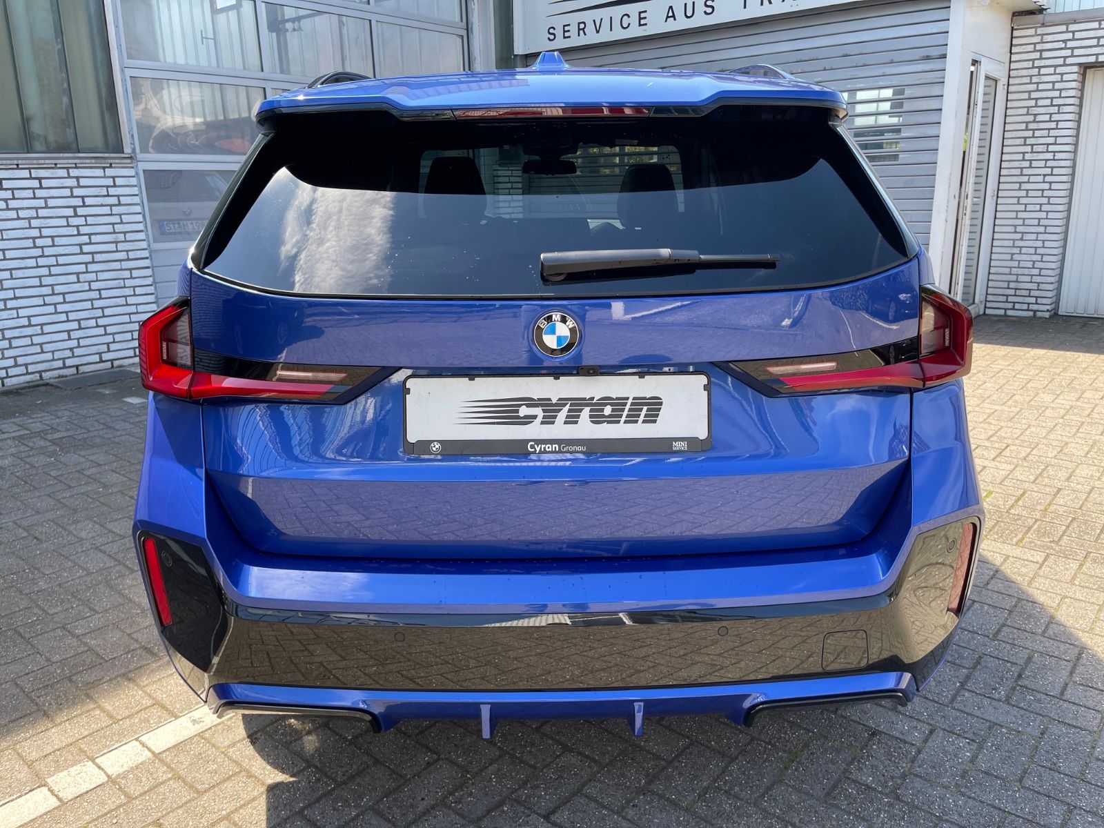 Fahrzeugabbildung BMW X1 20 i sDrive M Sport