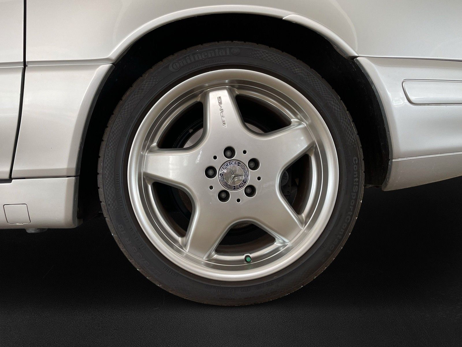 Fahrzeugabbildung Mercedes-Benz SL 320 Final Edition 1Hd 48500km
