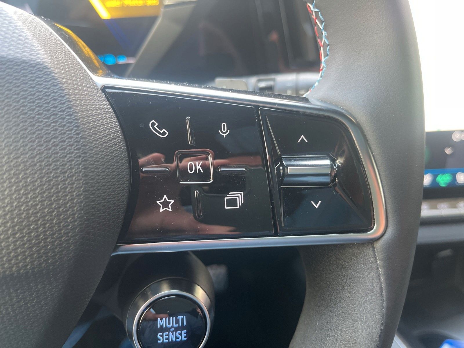 Fahrzeugabbildung Renault Espace VI Esprit Alpine E-Tech Hybrid