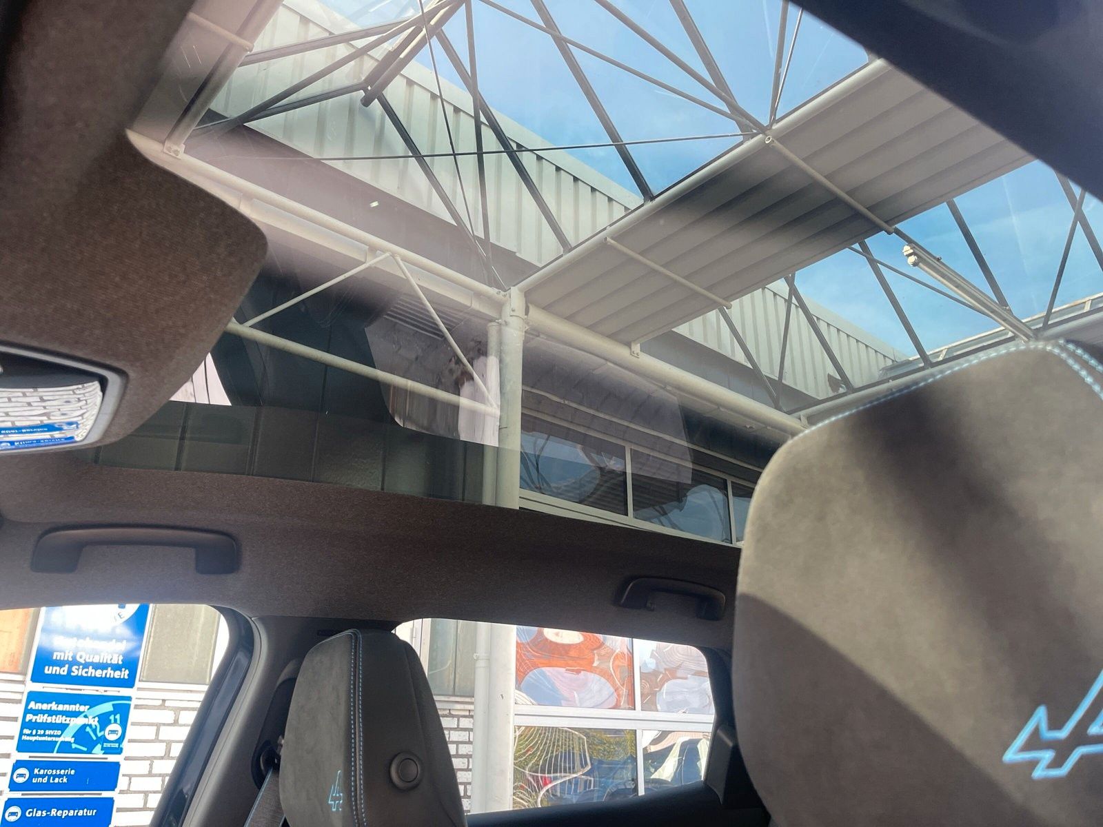 Fahrzeugabbildung Renault Espace VI Esprit Alpine E-Tech Hybrid